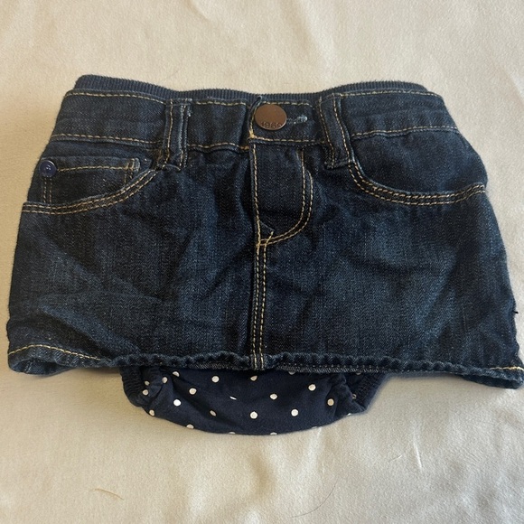 GAP - Quality Denim Skirt with Polka Dot Lining - Picture 1 of 3